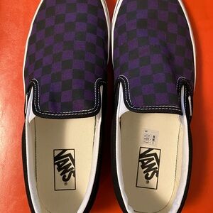 Vans Men's Black and Purple Checkered Slip-On Sneakers